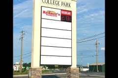 Monument Pylon Signs in Newark, DE