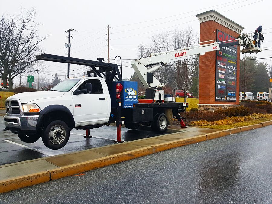 Business sign installation in New Castle, PA