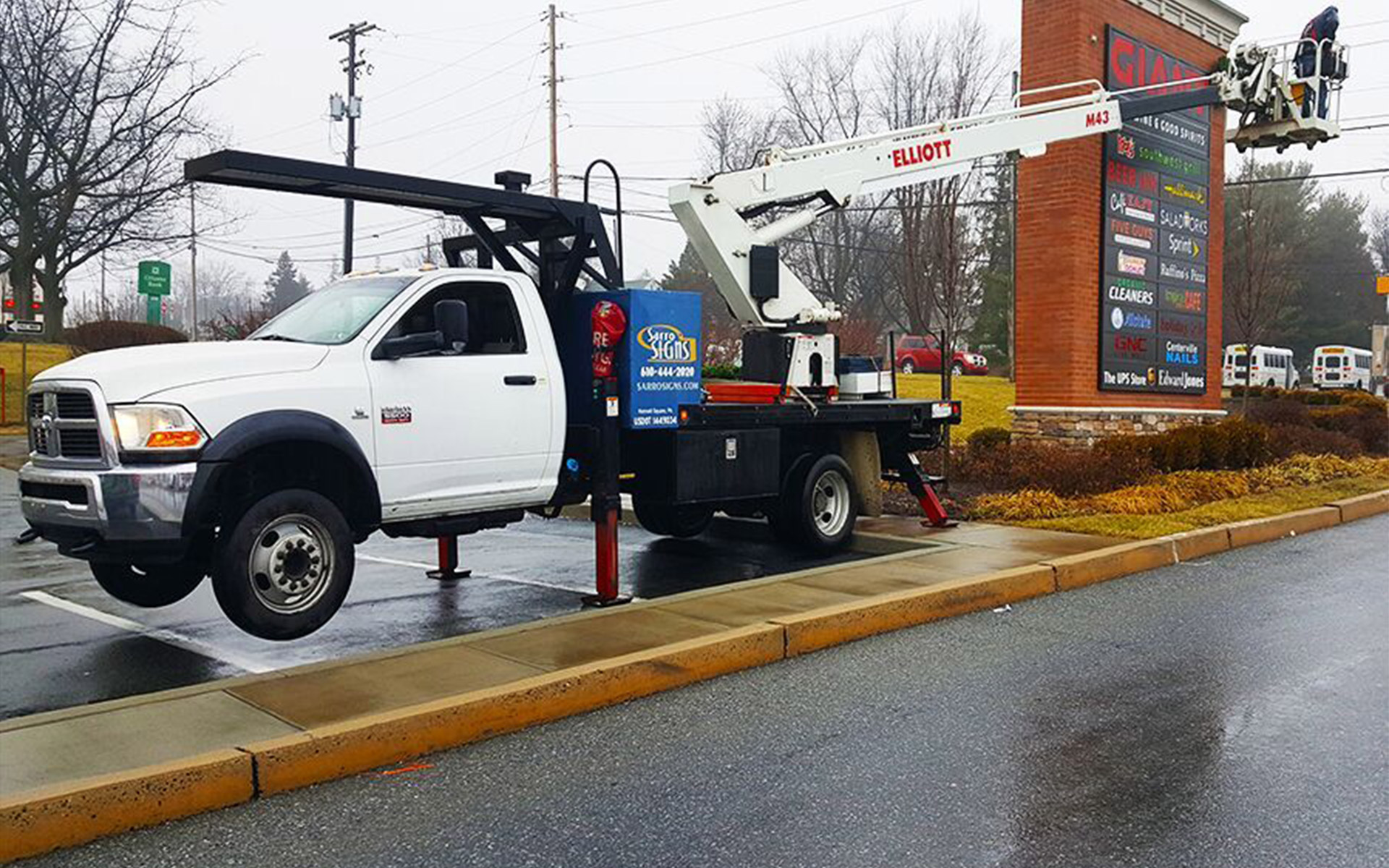 Sign Company using truck to provide Sign Installation in Claymont, DE