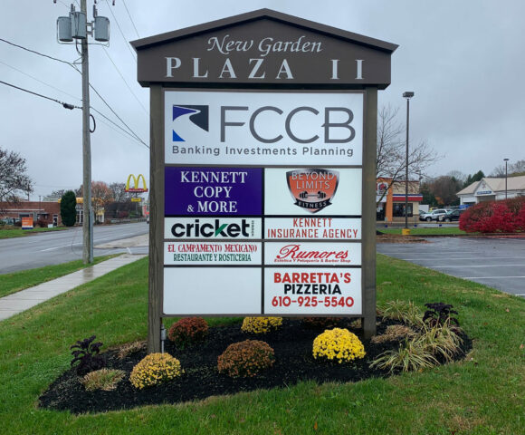 New Garden Plaza II Business Signs in Chatham, PA