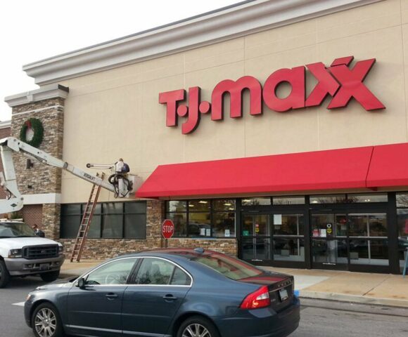 TJ Maxx Business Sign in Oakwood, PA